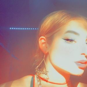 Meet your Posher, Brii